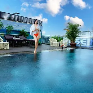 https://dylan.dananghotels.net